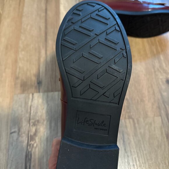 Lifestyle Loafers Soft System Sz 6 Medium Burgundy Women’s Slip On New No Box. - Picture 3 of 5